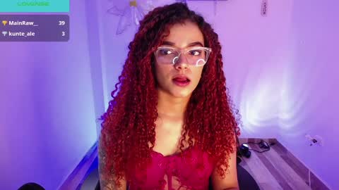 Snapshot of miilu_dancer_ chatting on 12-13-24, 08:15 Lucii online show from 12-13-24, 08:15