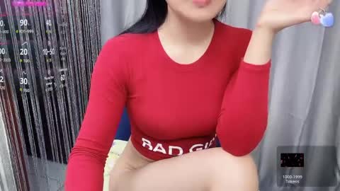 Ema online show from 04-01-26, 01:17