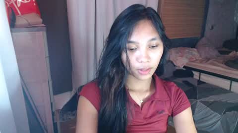 Snapshot of mika_cora chatting on 06-18-26, 10:47 MIKA online show from 06-18-26, 10:47