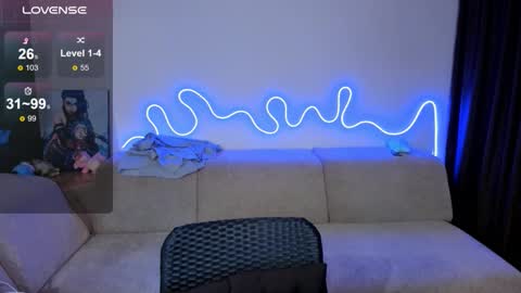 Mika online show from 01-17-26, 07:39