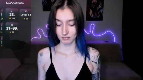 Mika online show from 03-04-26, 02:56