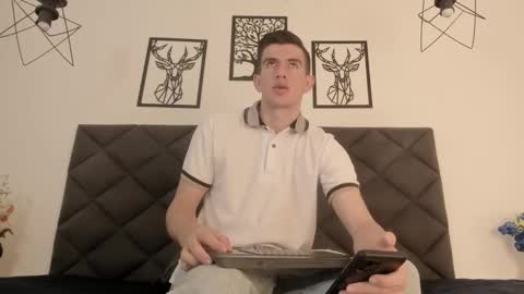 Snapshot of mikaelslow chatting on 03-06-25, 05:24 mikael online show from 03-06-25, 05:24