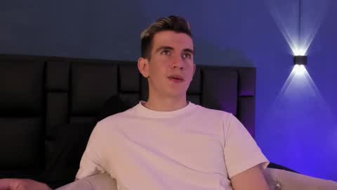 mikael online show from 02-05-26, 04:06