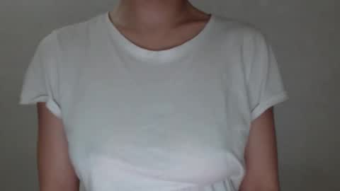 Snapshot of mikahdos chatting on 03-01-26, 09:39 SORAYA online show from 03-01-26, 09:39