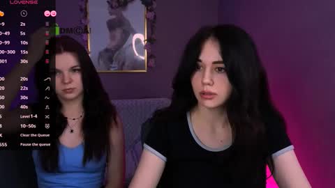 Mika online show from 01-18-26, 08:23