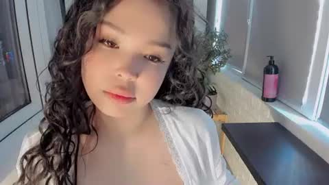 Snapshot of mikasssu chatting on 06-25-26, 05:45 mikasssu online show from 06-25-26, 05:45