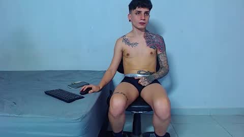 Mike IMDEPENDIENT MODEL online show from 02-10-26, 02:26