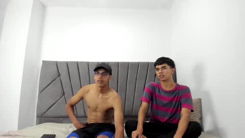 Snapshot of mike_and_adri chatting on 09-20-25, 08:21 mike and adri online show from 09-20-25, 08:21