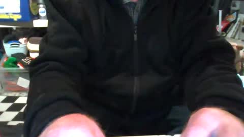 Snapshot of mikeb3200 chatting on 02-28-25, 04:43 mikeb3200 online show from 02-28-25, 04:43