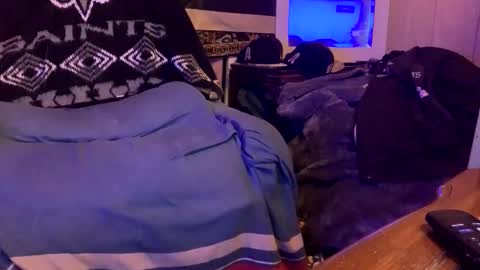 Snapshot of mikeblair5081 chatting on 12-19-25, 03:35 mikeblair5081 online show from 12-19-25, 03:35