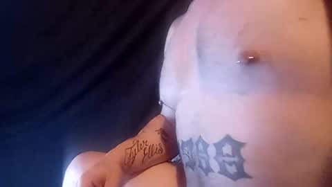 Snapshot of mikeblair5081 chatting on 03-27-26, 08:59 mikeblair5081 online show from 03-27-26, 08:59