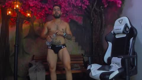 Mike Blare online show from 01-21-25, 07:50