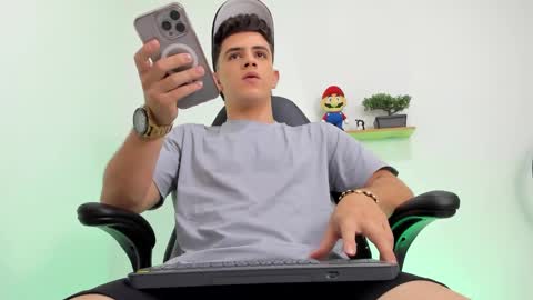 Mike Cooper online show from 01-18-26, 07:28