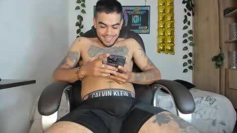 Snapshot of mikee_scooth chatting on 01-29-25, 05:13 mikee_scooth online show from 01-29-25, 05:13