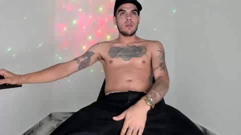 mikee_scooth online show from 04-19-26, 09:50