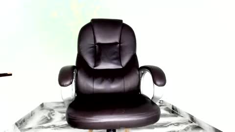 Snapshot of mikee_scooth chatting on 06-06-26, 05:01 mikee_scooth online show from 06-06-26, 05:01