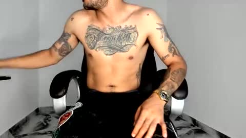 Snapshot of mikee_scooth chatting on 06-10-26, 11:09 mikee_scooth online show from 06-10-26, 11:09