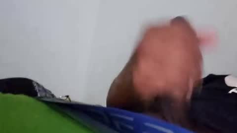 Snapshot of mikeee888 chatting on 10-04-25, 06:33 facefuckshandjobs online show from 10-04-25, 06:33