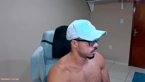 Snapshot of mikehotk chatting on 10-30-25, 06:52 mikehotk online show from 10-30-25, 06:52