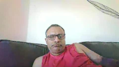 mikej143 online show from 10-18-25, 09:15