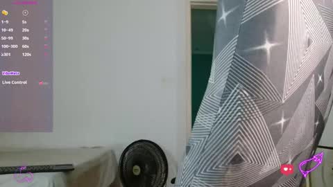 Snapshot of mikejaybr chatting on 02-17-26, 10:16 Mike Jay online show from 02-17-26, 10:16