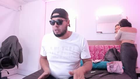 mike y gaby online show from 01-13-26, 01:05