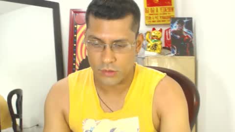 Snapshot of mikeriverx chatting on 06-15-26, 06:43 mikeriverx online show from 06-15-26, 06:43