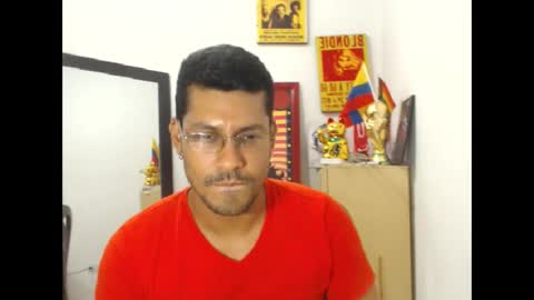 Snapshot of mikeriverx chatting on 07-13-26, 07:22 mikeriverx online show from 07-13-26, 07:22