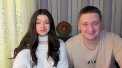 Snapshot of mikestoun chatting on 12-20-24, 11:21 mikestoun online show from 12-20-24, 11:21