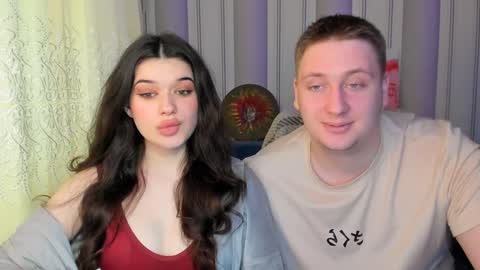 Snapshot of mikestoun chatting on 12-21-24, 08:18 mikestoun online show from 12-21-24, 08:18