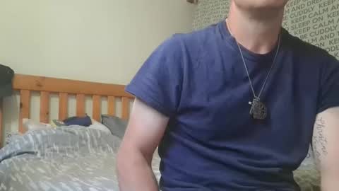 Snapshot of mikeundies chatting on 06-04-26, 08:42 mikeundies online show from 06-04-26, 08:42