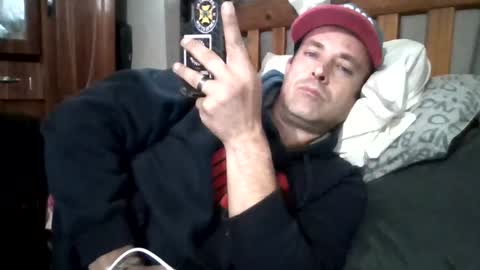 Snapshot of mikeundies chatting on 06-25-26, 07:24 mikeundies online show from 06-25-26, 07:24