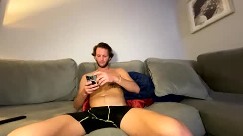 Snapshot of mikeywhite123 chatting on 01-09-25, 02:01 mikeywhite123 online show from 01-09-25, 02:01