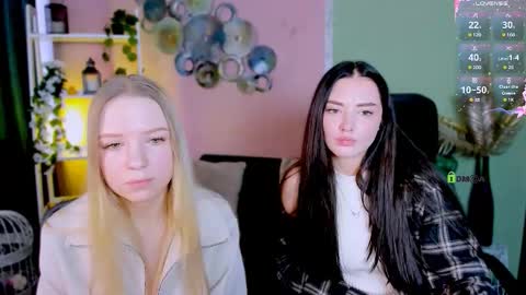 Miki online show from 09-15-25, 12:16