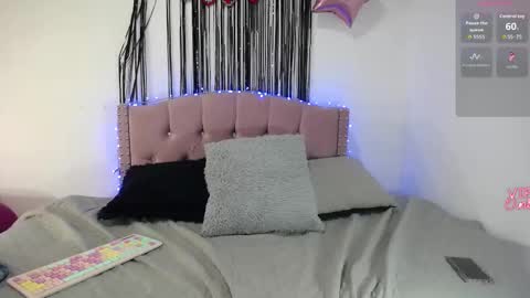 Mikka Hill online show from 03-14-26, 07:19