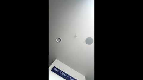 Snapshot of mikkah7 chatting on 09-10-25, 09:15 Mikkah online show from 09-10-25, 09:15