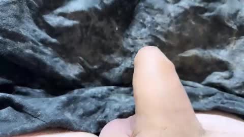 mikke332 online show from 04-19-26, 09:17