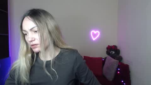 Adalina online show from 02-25-26, 06:56