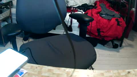 Snapshot of miklouel79 chatting on 08-07-26, 06:04 miklouel79 online show from 08-07-26, 06:04