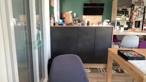 Snapshot of miklp8463 chatting on 02-02-26, 08:24 miklp8463 online show from 02-02-26, 08:24