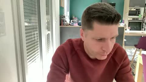 Snapshot of miklp8463 chatting on 05-19-26, 06:53 miklp8463 online show from 05-19-26, 06:53