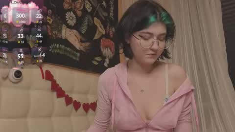 Snapshot of miko_meow chatting on 10-12-25, 02:05 Miko online show from 10-12-25, 02:05