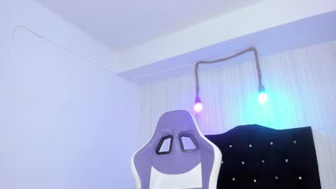   miku katsuragi  online show from 02-27-26, 02:22