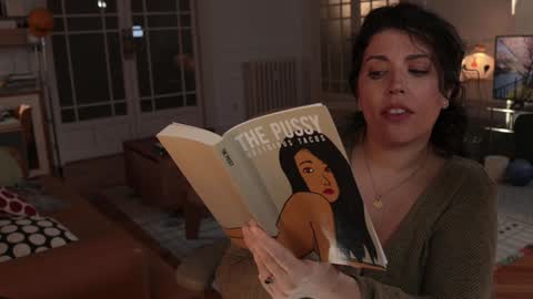 Princess Consuela Banana Hammock online show from 01-16-25, 08:43