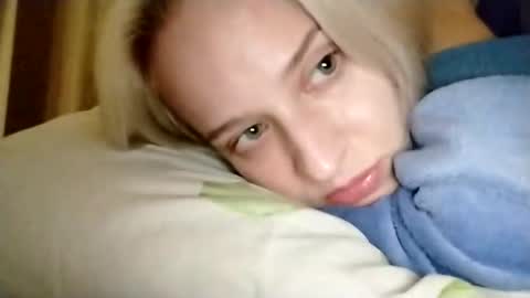 Mila 420 online show from 01-16-26, 07:51