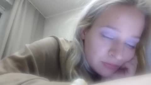 Mila 420 online show from 05-21-26, 05:53