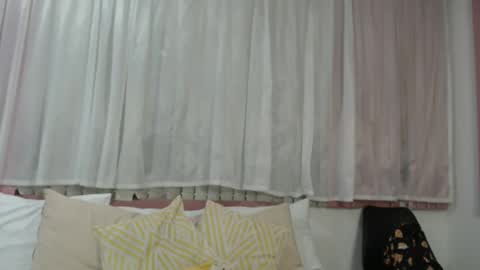 mila_adamss online show from 01-16-26, 10:41