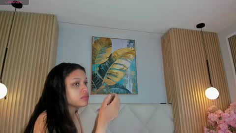 mila_hank online show from 05-23-26, 12:20