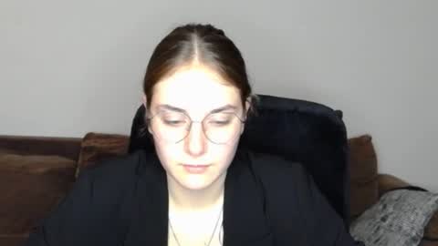 mila_keyy online show from 11-29-25, 09:07