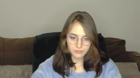 mila_keyy online show from 03-17-26, 09:07